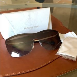 Michael Kors Sunglasses Paphos MK5005
